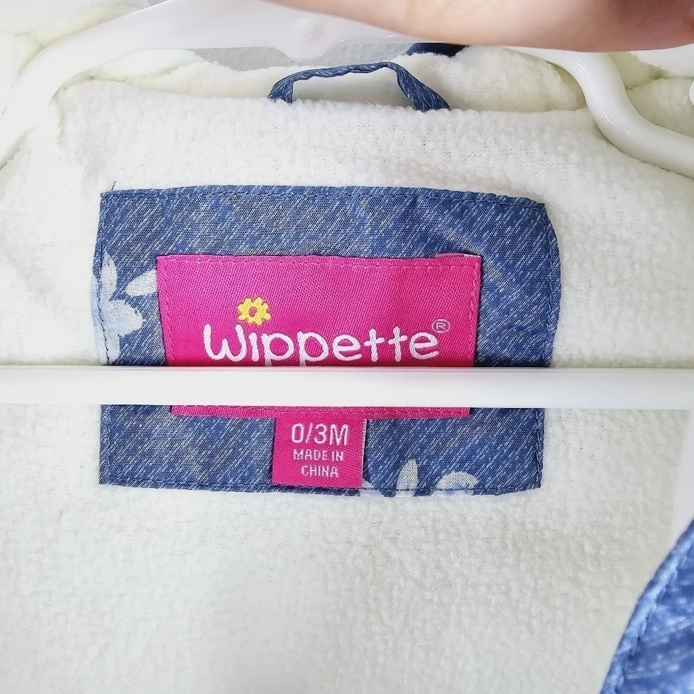 Wippette Blue Floral Fleece-Lined Snowsuit NWT, size 0/3 Months